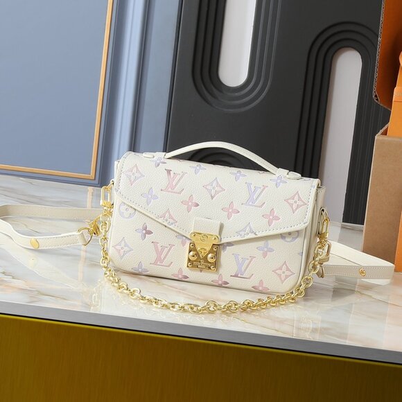 LOUIS VUITTON Pochette Metis East West shoulder crossbody handbag - Picture 1 of 9